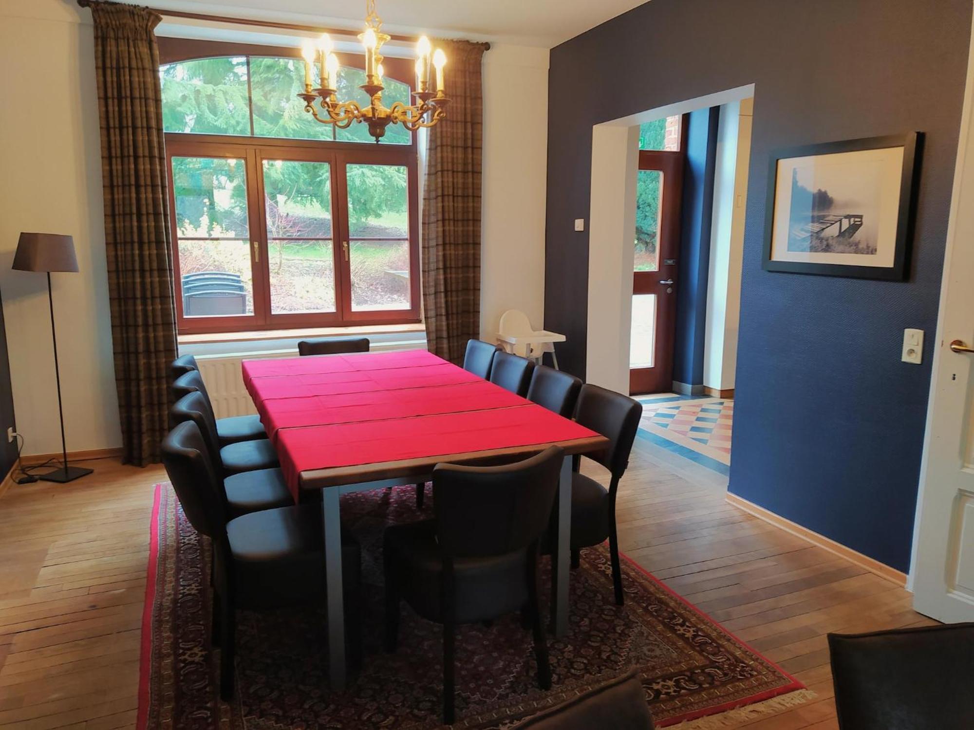 ヴィエルサルム A Beautifully Renovated Mansion In The Ardennesヴィラ エクステリア 写真