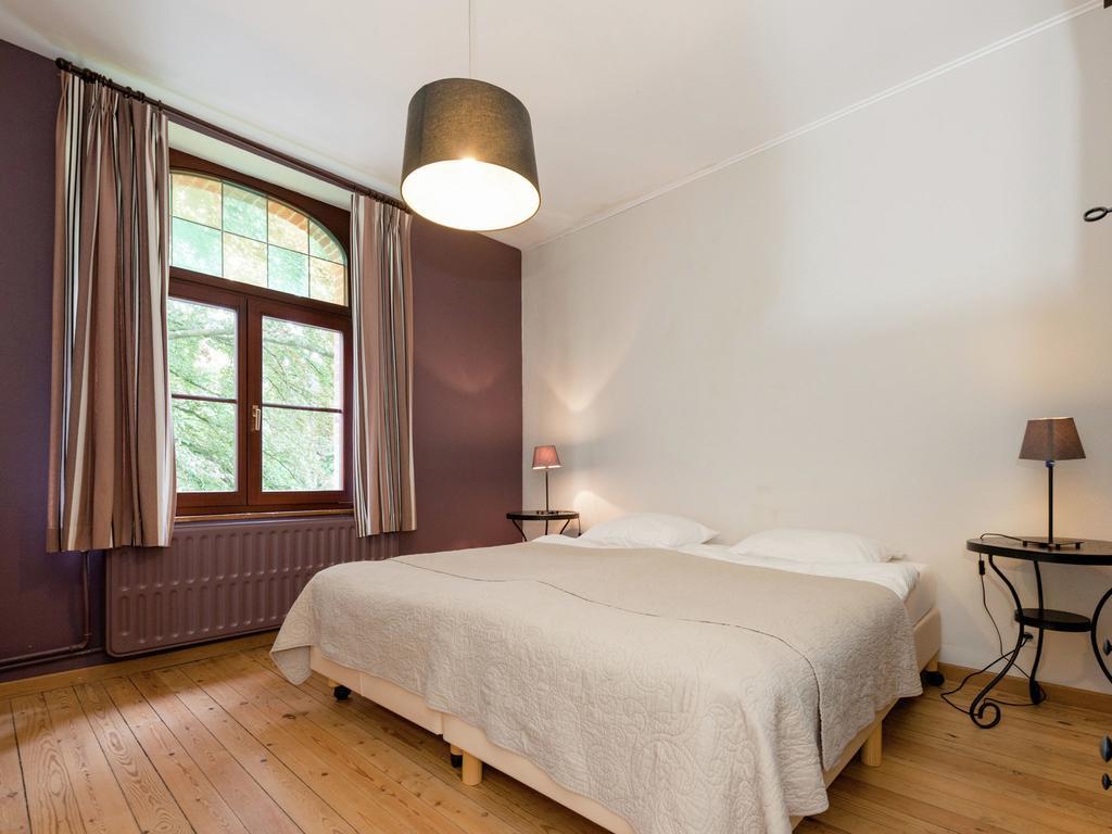 ヴィエルサルム A Beautifully Renovated Mansion In The Ardennesヴィラ エクステリア 写真